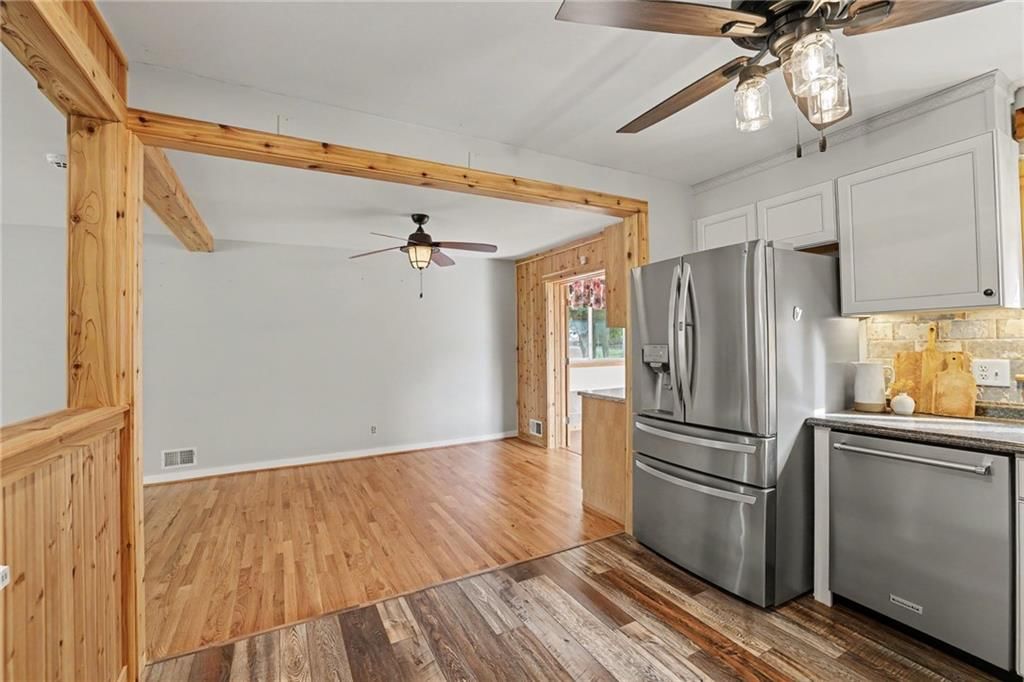 9029 Grandview Drive — photo 11