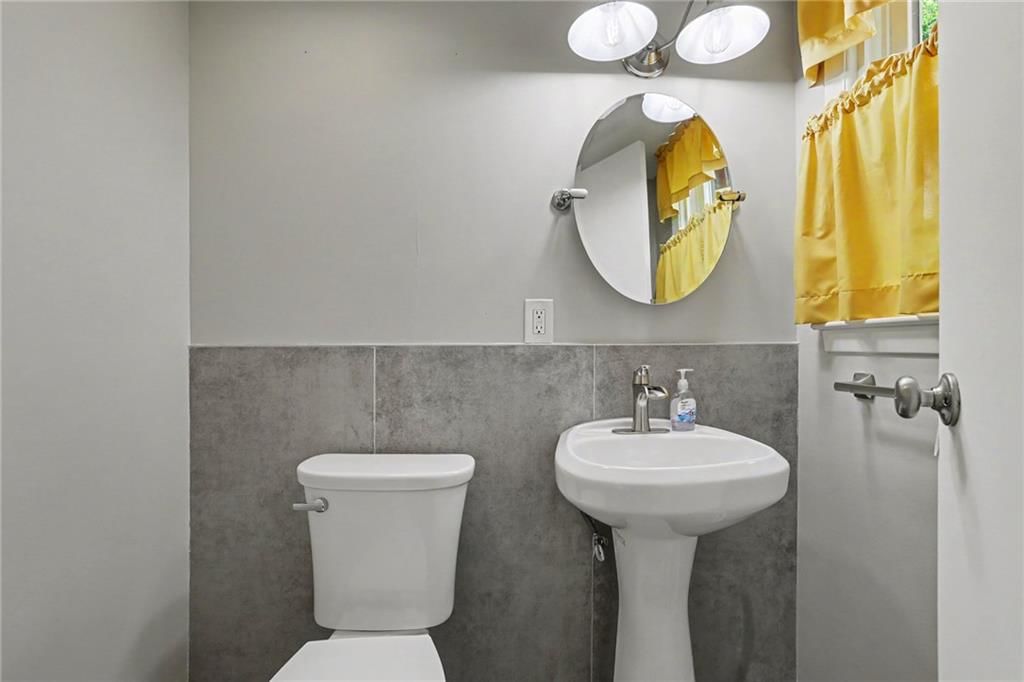 9029 Grandview Drive — photo 18