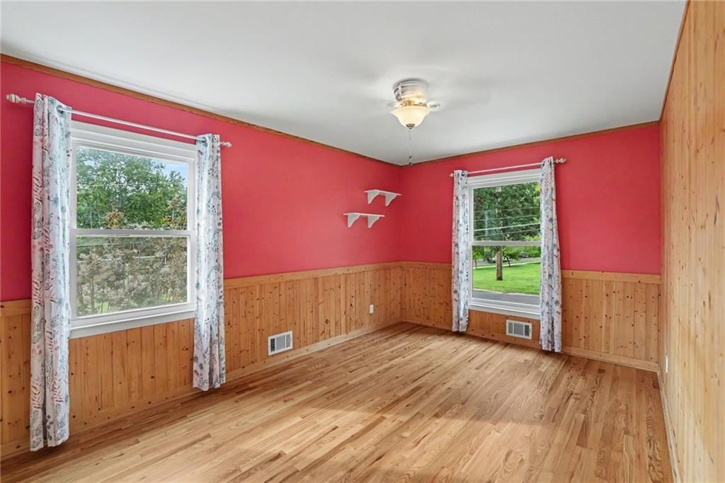 9029 Grandview Drive — photo 22