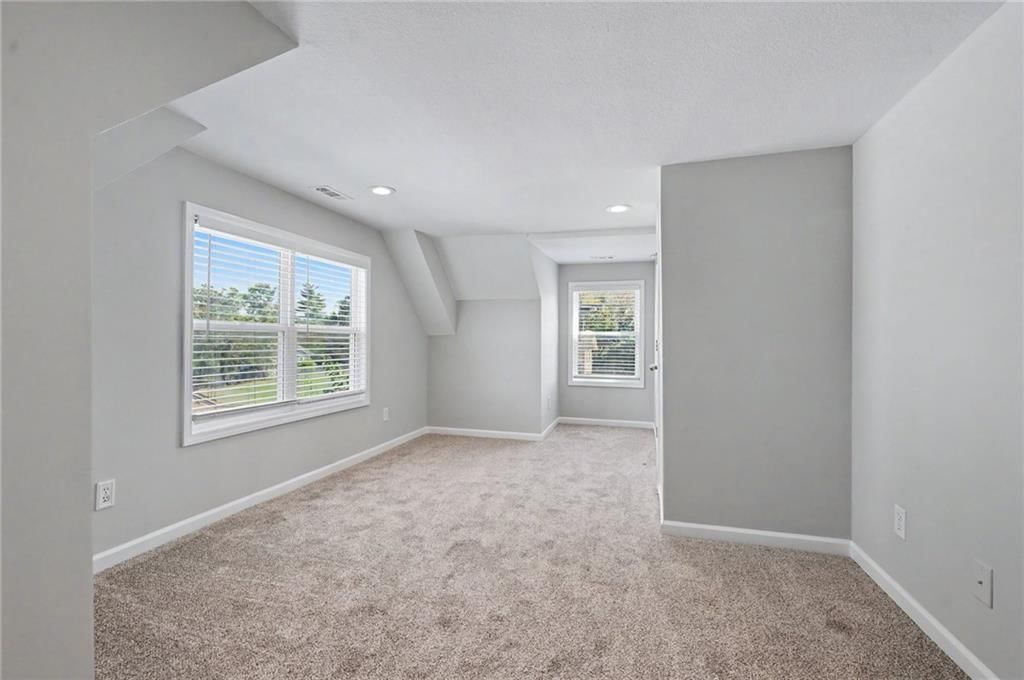 725 N Willie Street — photo 22