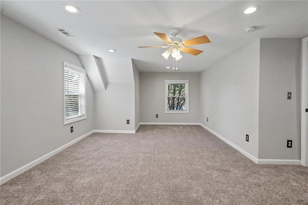 725 N Willie Street — photo 27