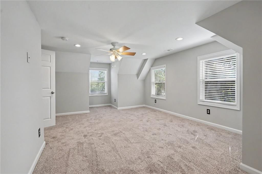 725 N Willie Street — photo 28