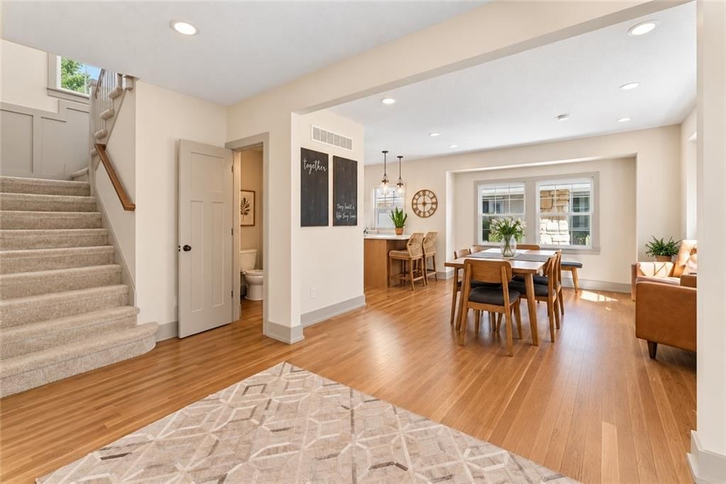 Photo 14 of 61 - 5840 Mcgee Street, Kansas City, MO 64113