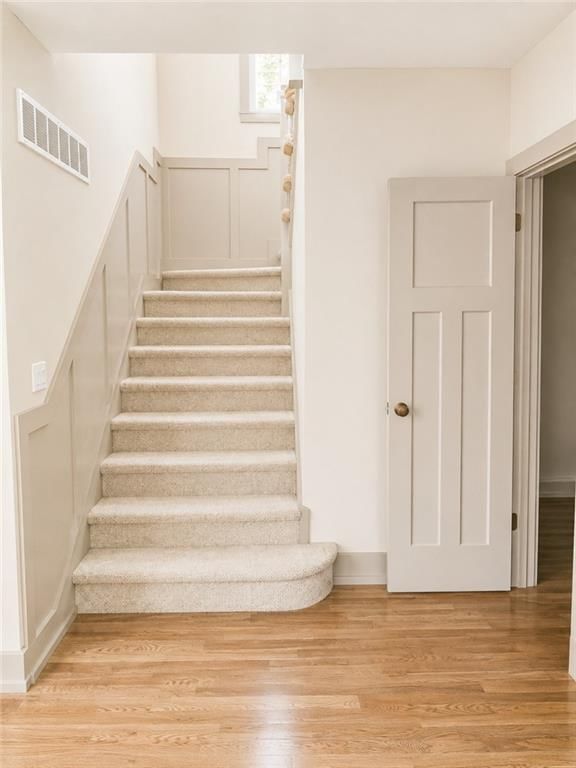 Photo 16 of 61 - 5840 Mcgee Street, Kansas City, MO 64113