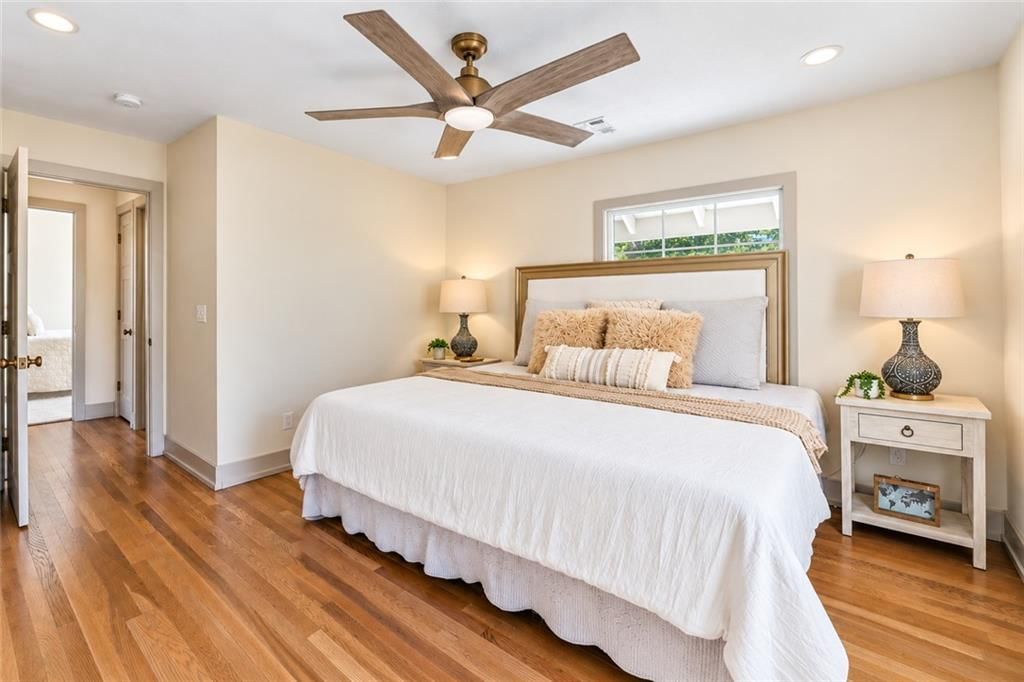 Photo 26 of 61 - 5840 Mcgee Street, Kansas City, MO 64113