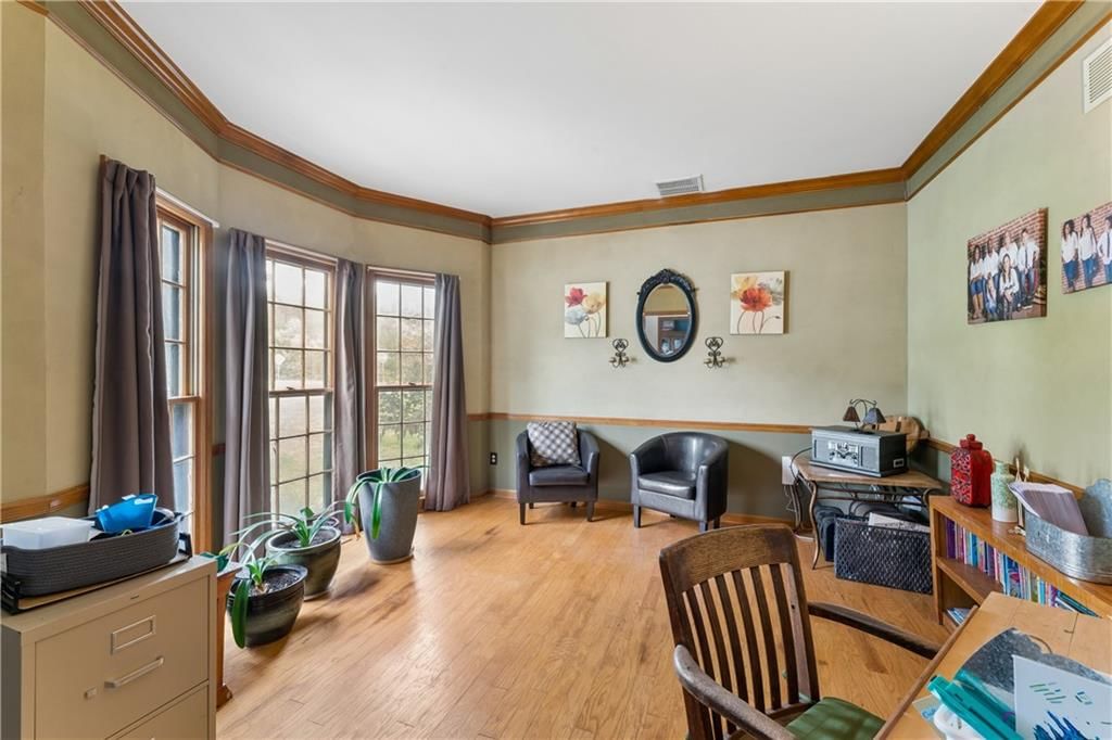 2708 N 101st Terrace — photo 43