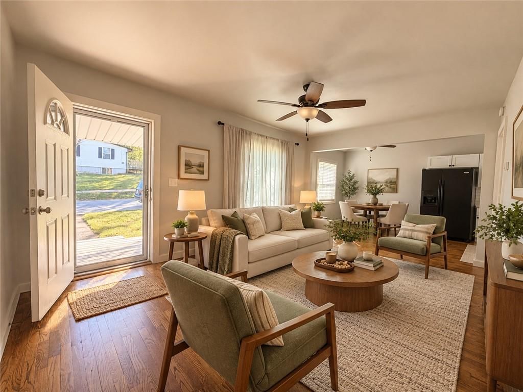 621 Spring Avenue, Bonner Springs, KS: listing photo 2