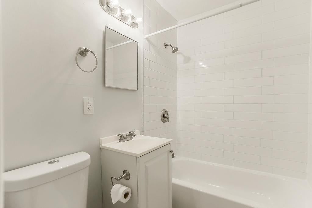 6402 E 149th Terrace — photo 9