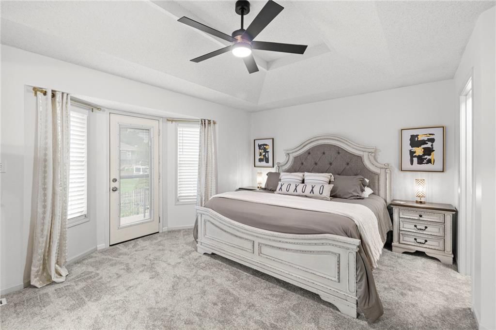 405 SE Saratoga Drive — photo 15