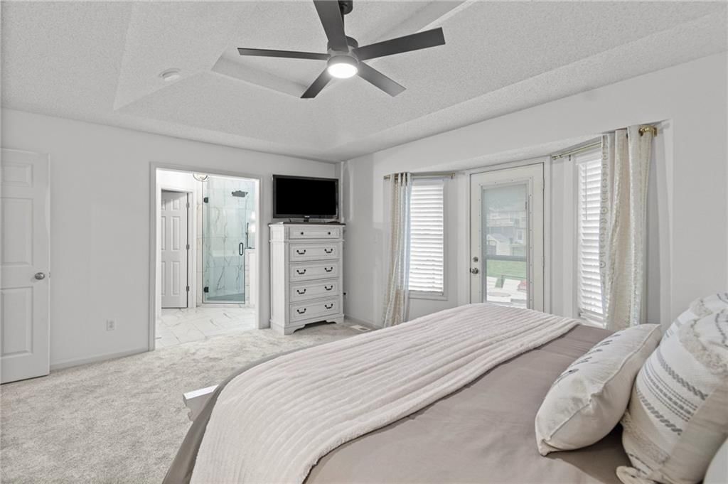 405 SE Saratoga Drive — photo 16