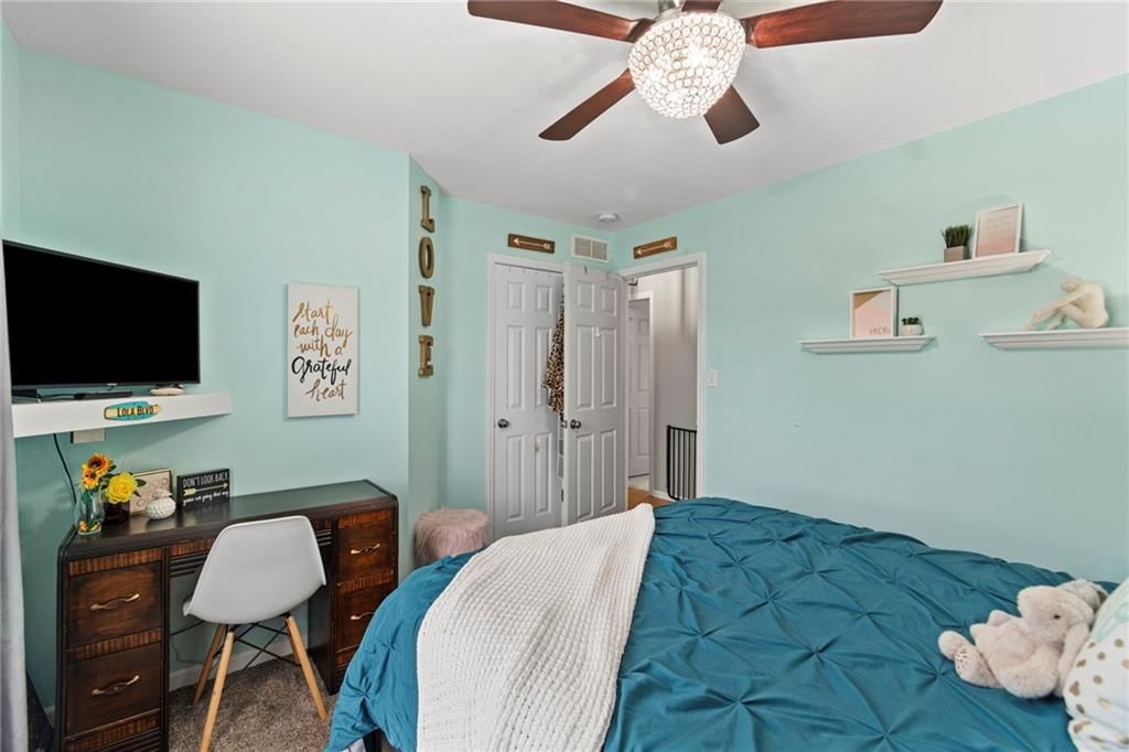 405 SE Saratoga Drive — photo 20