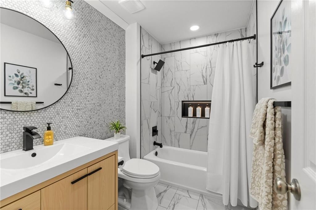 405 SE Saratoga Drive — photo 21