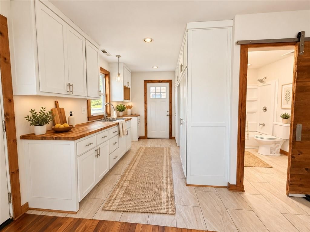 226 Cornell Avenue, Bonner Springs, KS: listing photo 3