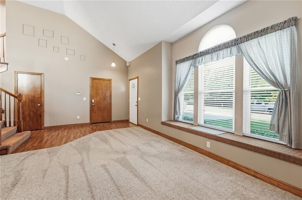 15639 Conser Street — photo 7
