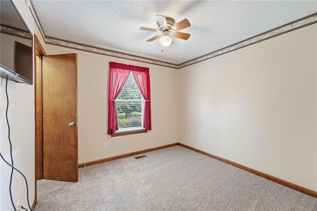 15639 Conser Street — photo 19