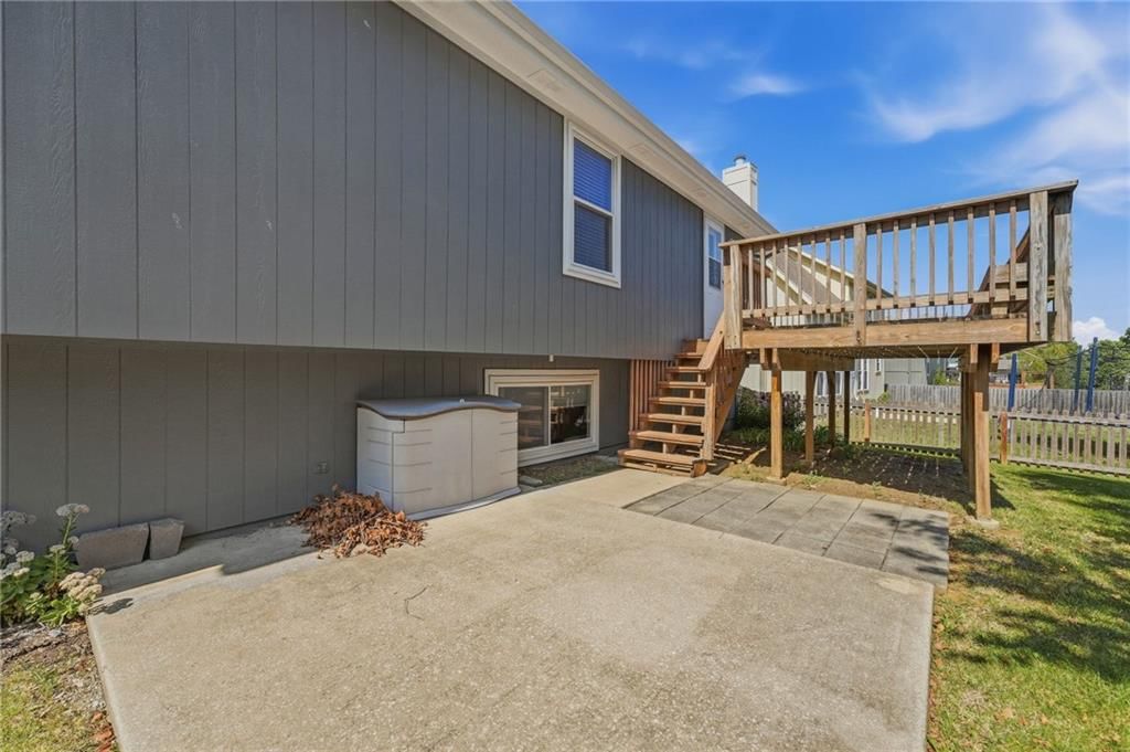 15639 Conser Street — photo 36