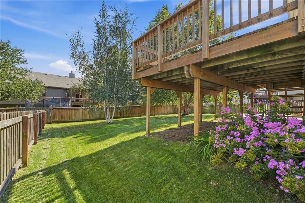 15639 Conser Street — photo 37