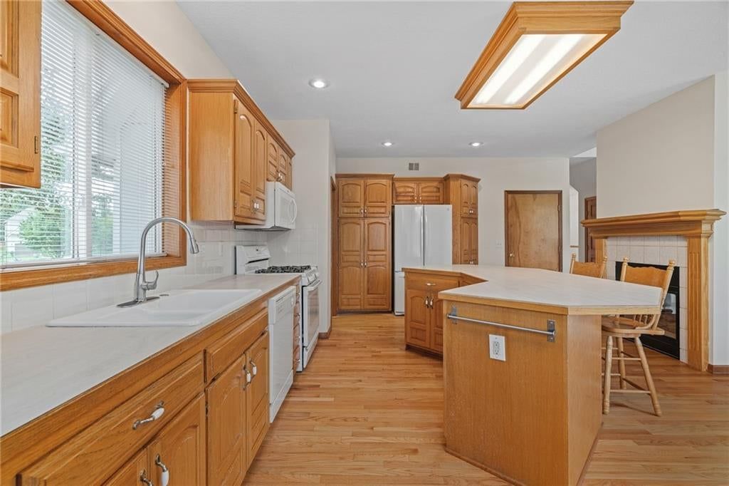 9110 NW 86TH Street — photo 19