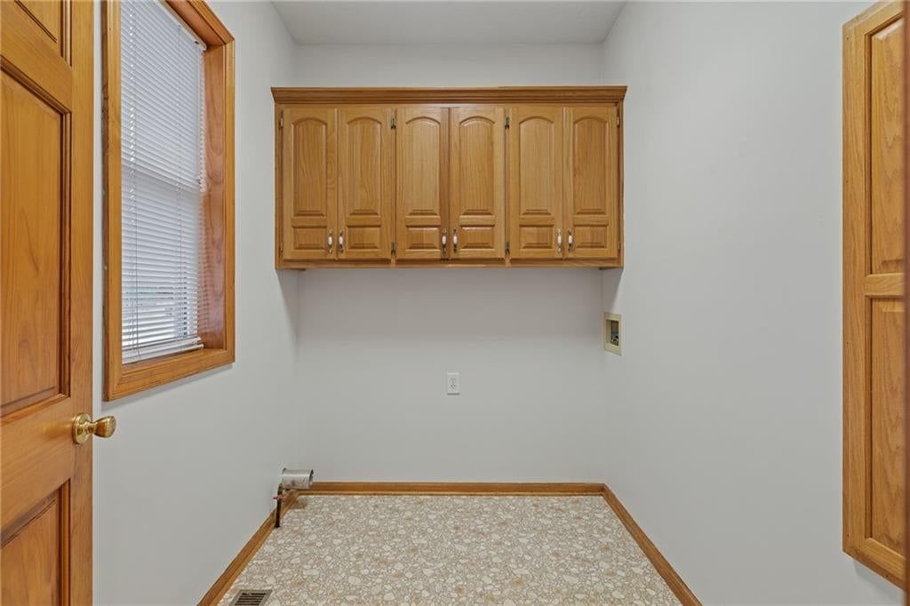 9110 NW 86TH Street — photo 23