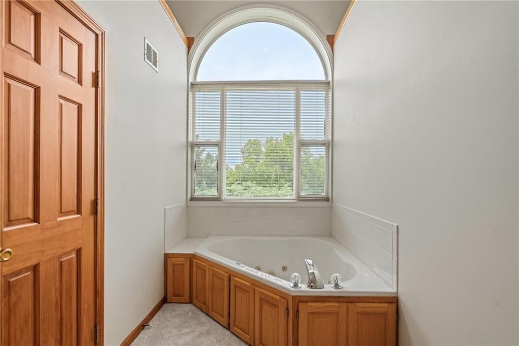 9110 NW 86TH Street — photo 31