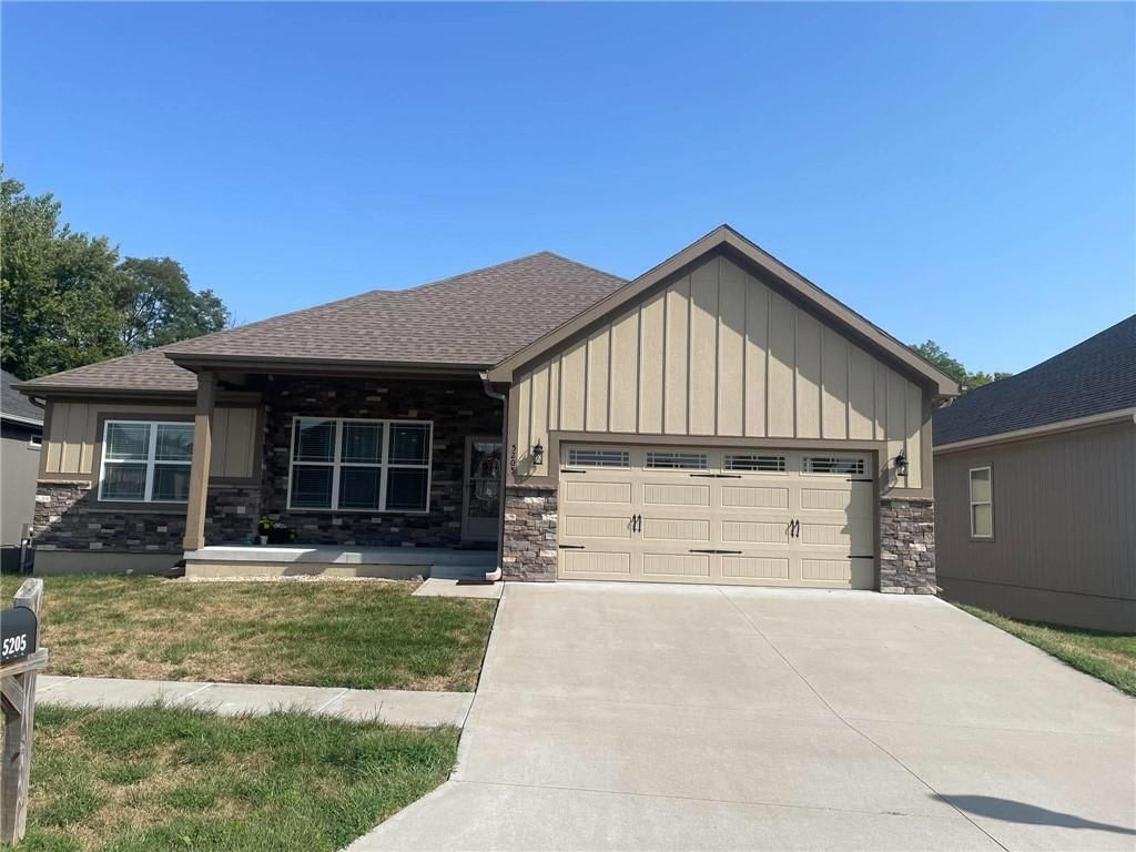 5205 University Avenue — photo 1