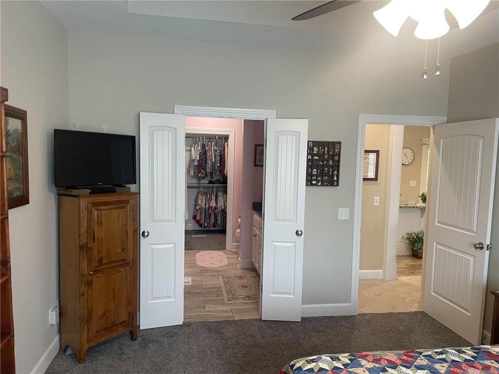 5205 University Avenue — photo 21