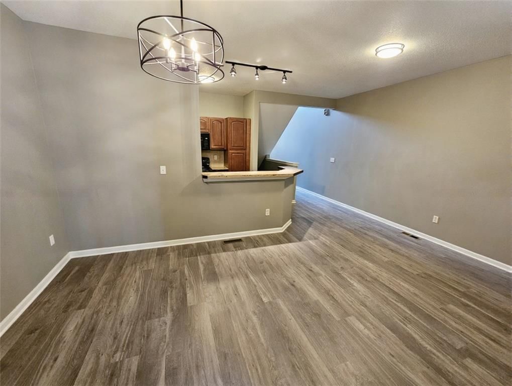 1002 N Findley Street — photo 9