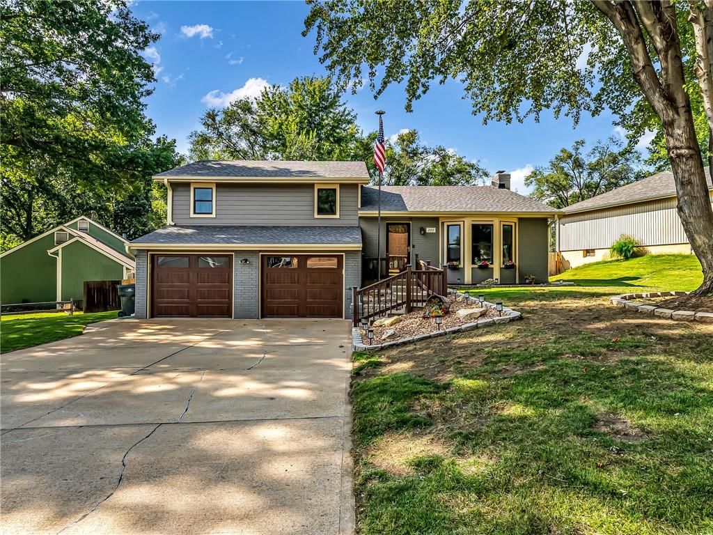 220 Crestview Street — photo 1
