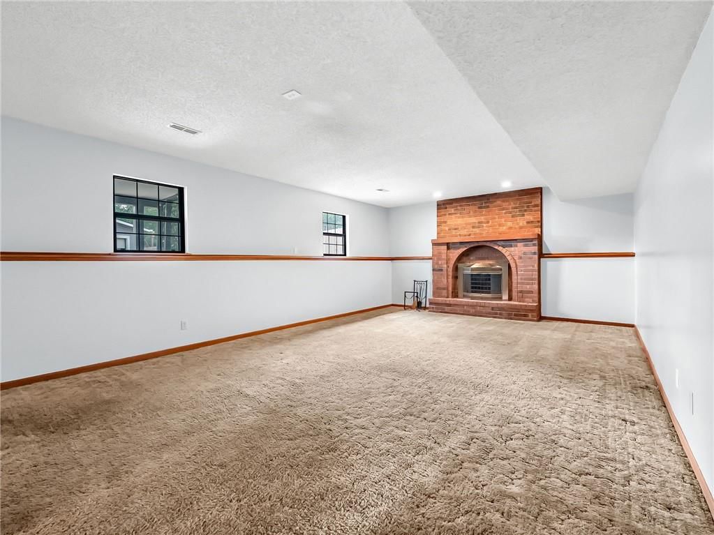 220 Crestview Street — photo 15