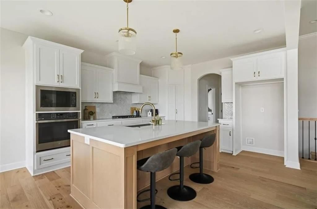 8156 Roundtree Street — photo 17