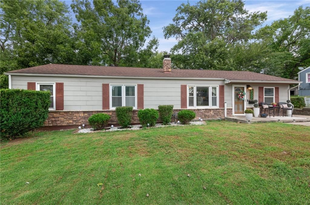 4332 Oakland Avenue — photo 29