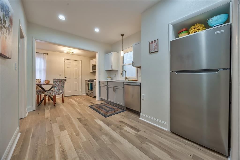 2606 Smart Avenue — photo 9