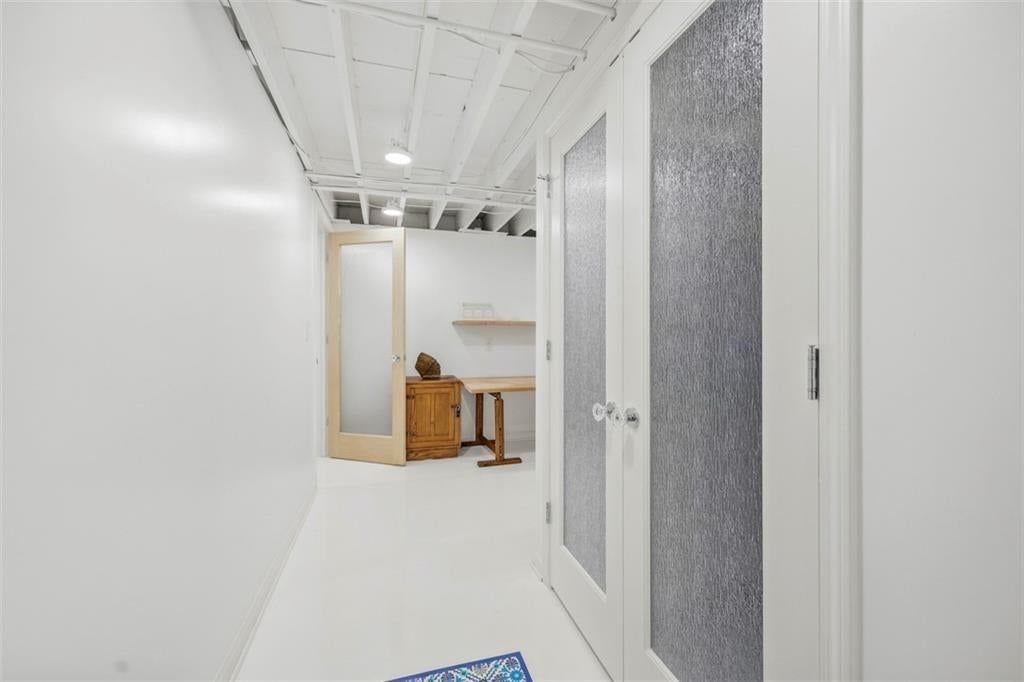 10213 Foster Street — photo 30