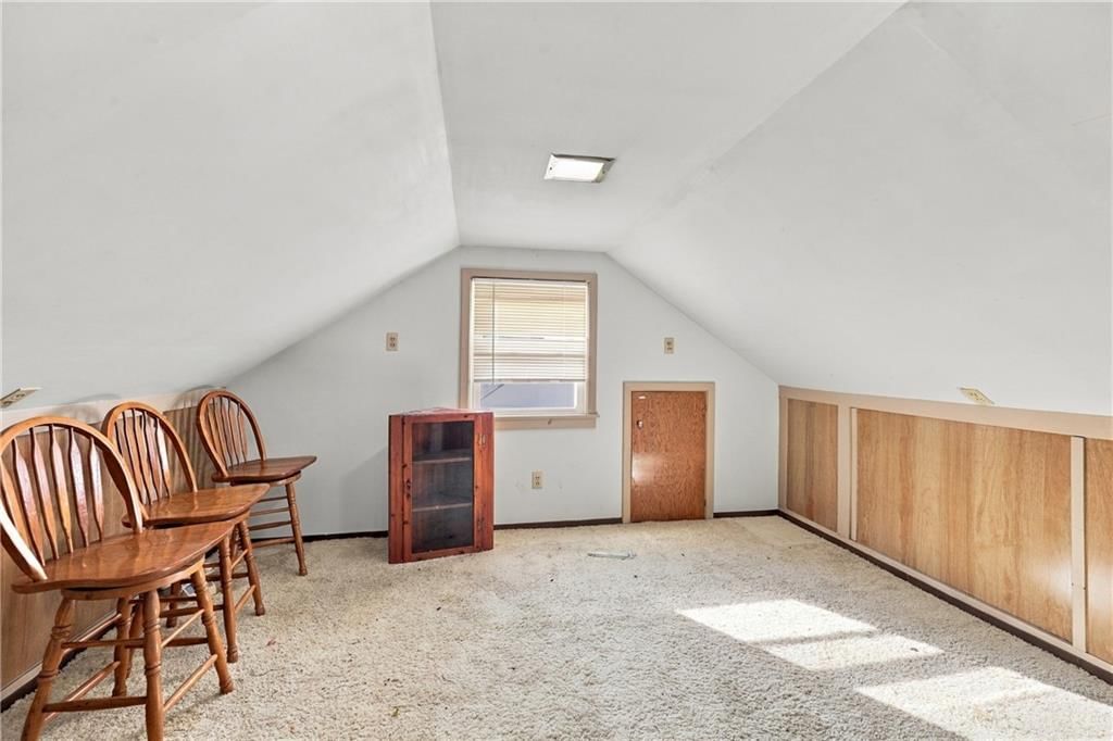 Photo 15 of 26 - 10912 E 59th Street, Raytown, MO 64133