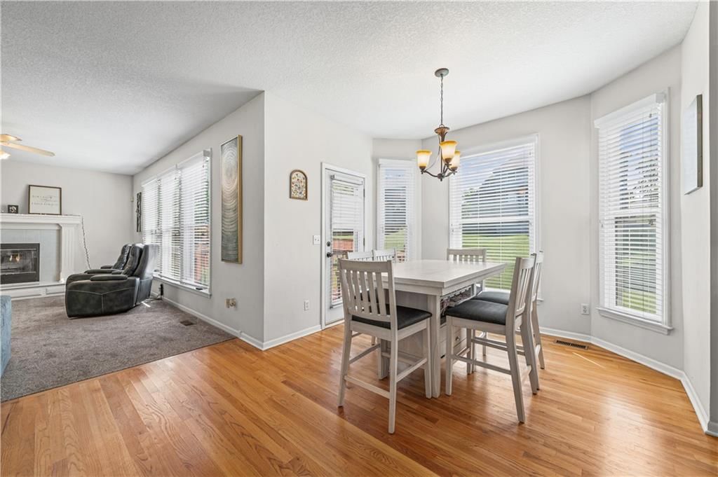 9407 N Tracy Avenue — photo 13