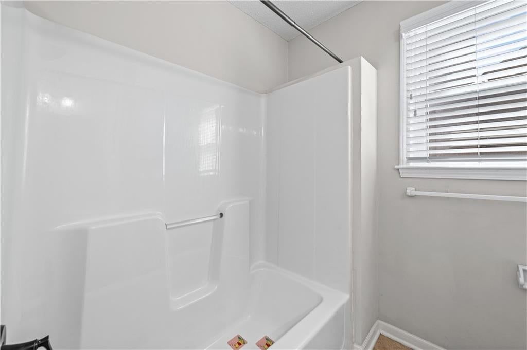 9407 N Tracy Avenue — photo 41