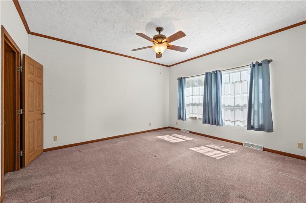 12211 N Pomona Avenue — photo 20