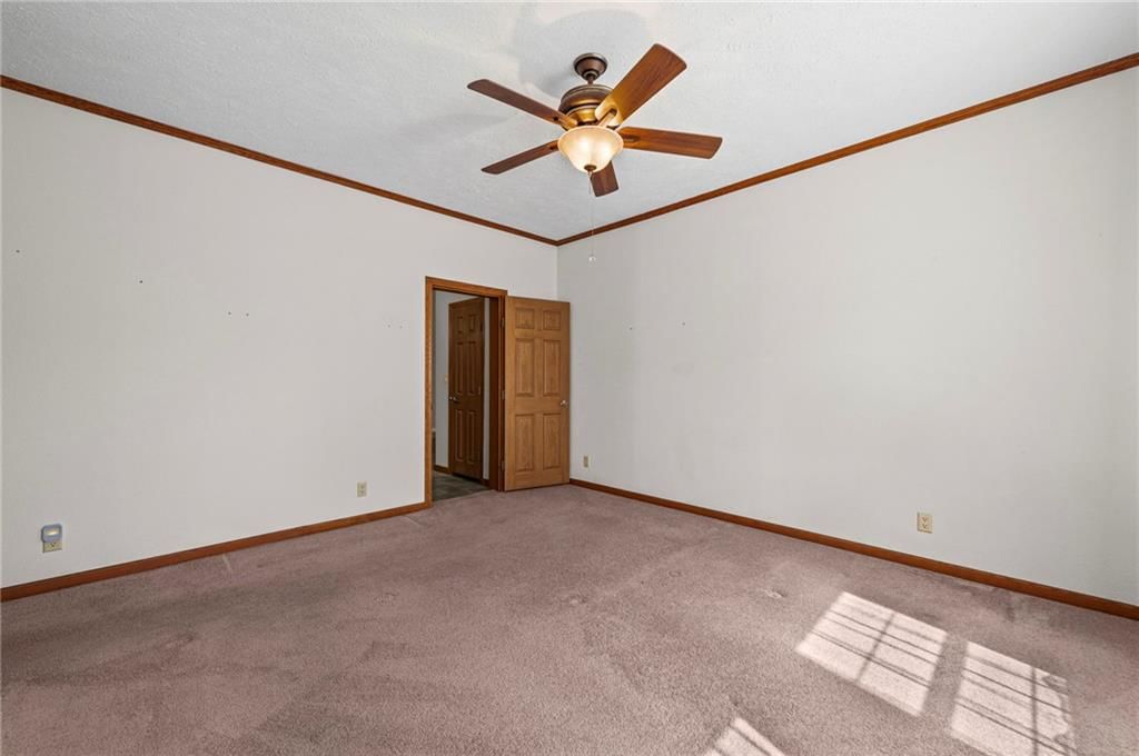 12211 N Pomona Avenue — photo 21