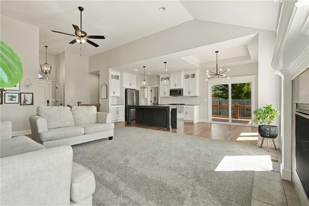 7917 SW 2nd Terrace — photo 4