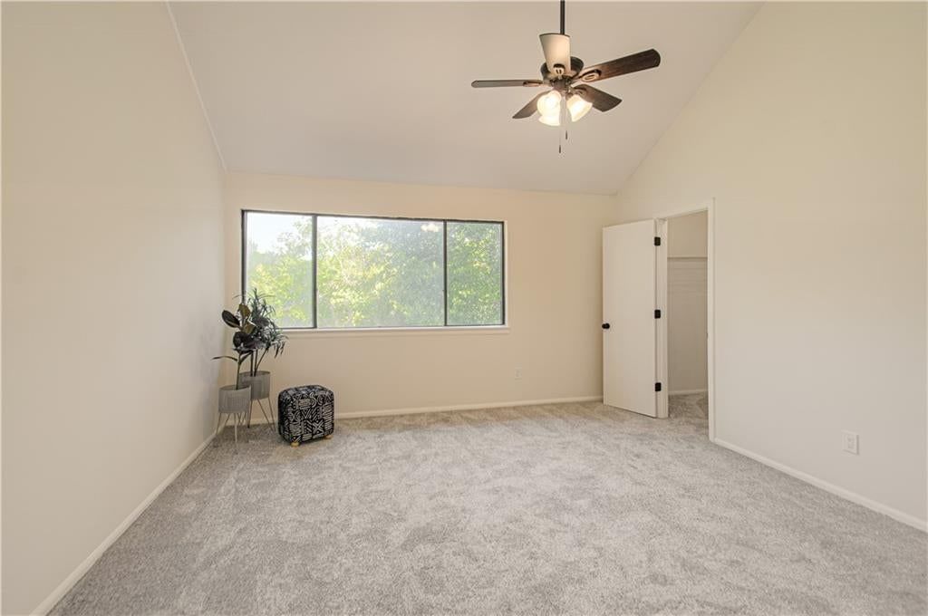 6015 N Bellefontaine Avenue — photo 13