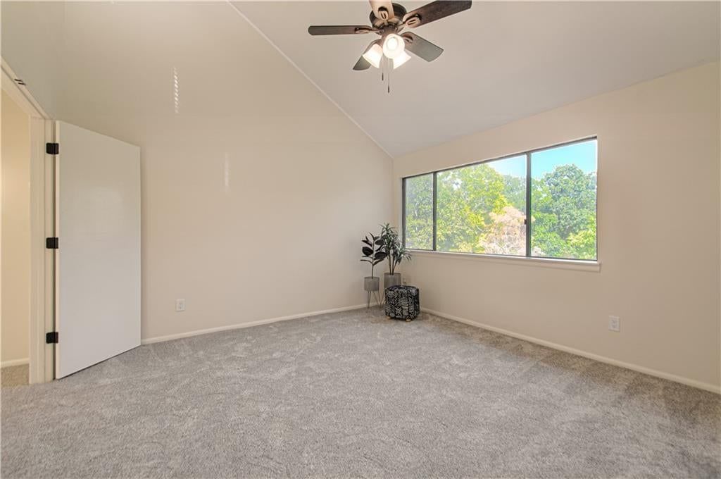 6015 N Bellefontaine Avenue — photo 14