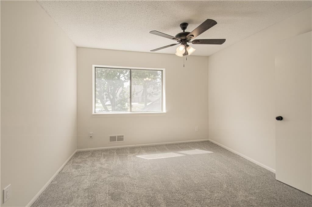 6015 N Bellefontaine Avenue — photo 18