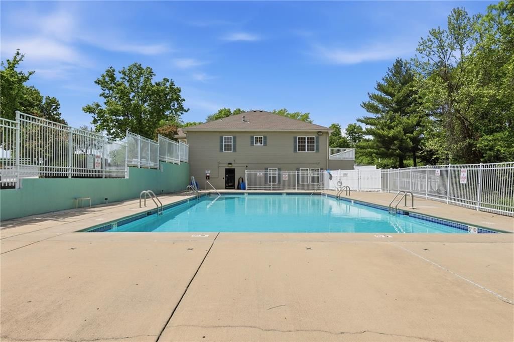 7905 NW 122nd Court — photo 35