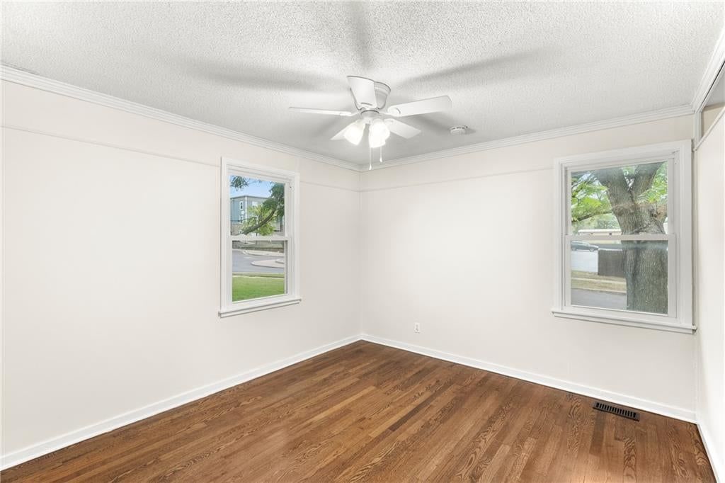 7732 FOSTER Street — photo 12