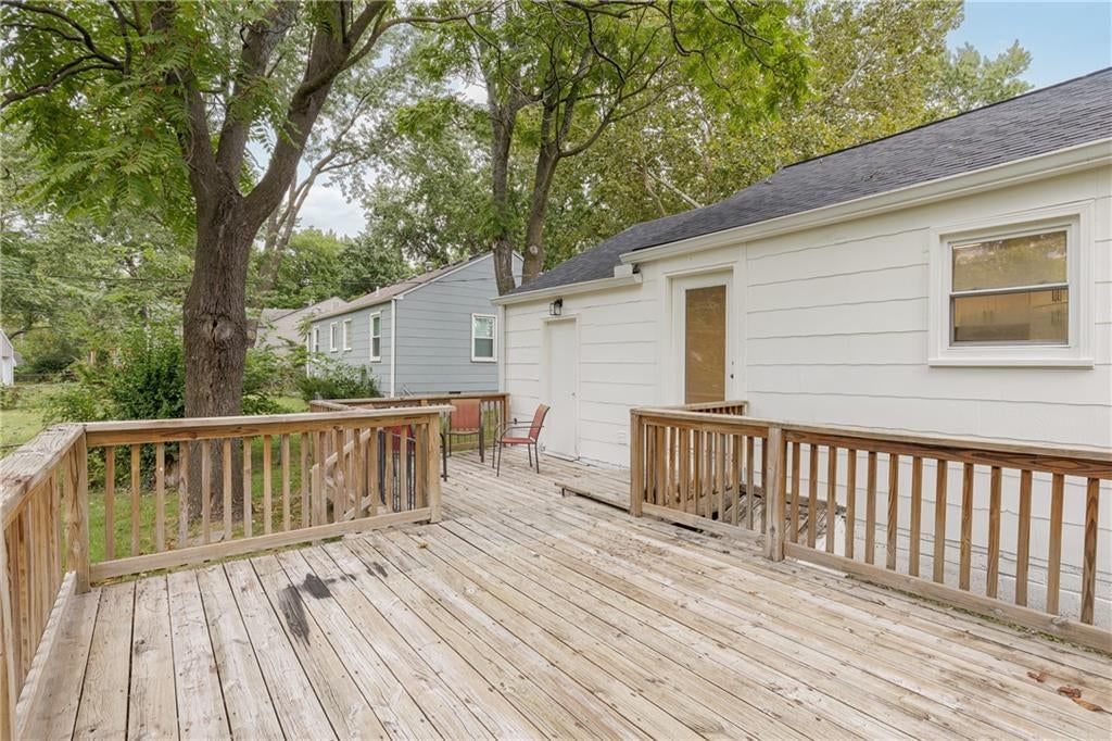 7732 FOSTER Street — photo 20