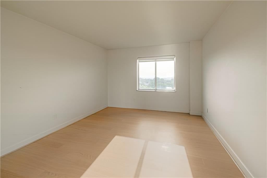 4550 Warwick Boulevard — photo 22