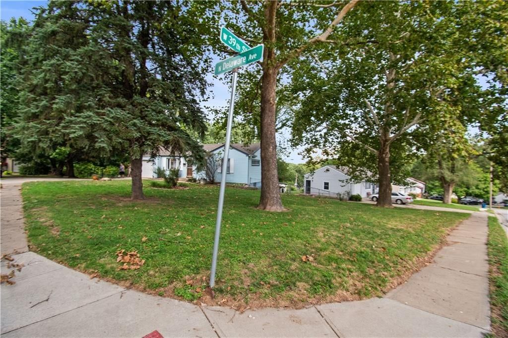 3901 N Delaware Street — photo 3