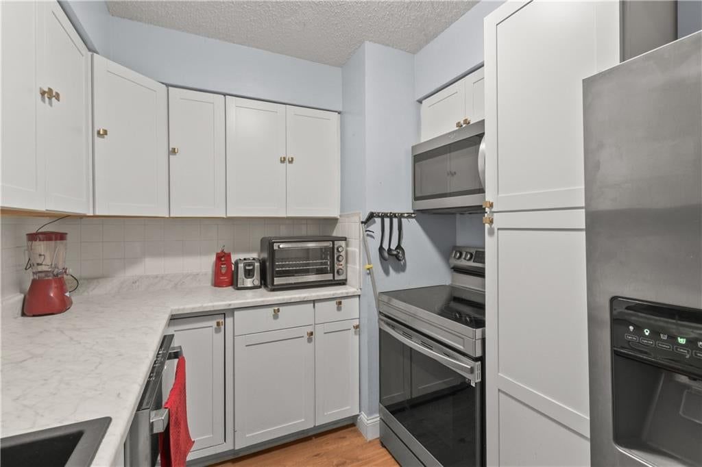 3901 N Delaware Street — photo 9