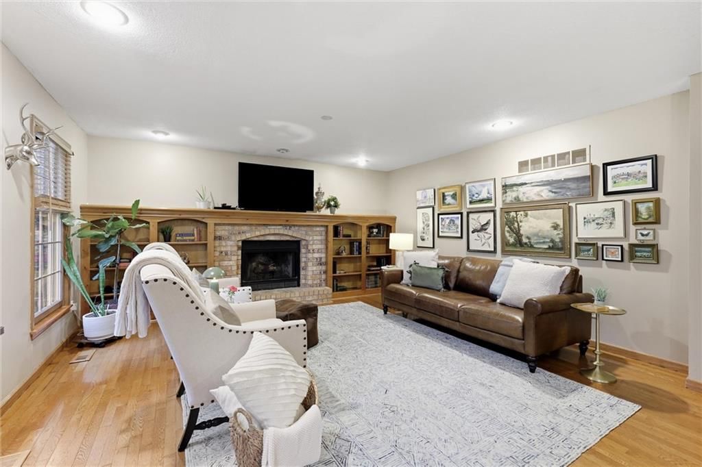 724 N Singletree Street — photo 9