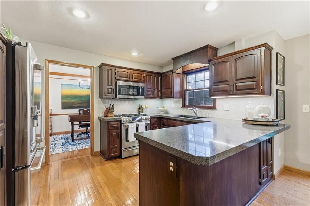 724 N Singletree Street — photo 12
